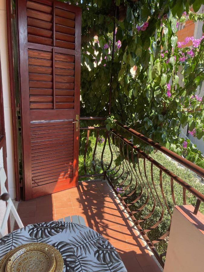 Hvar Guesthouse - Double Bedroom With Private Bathroom Jelsa  Exteriör bild